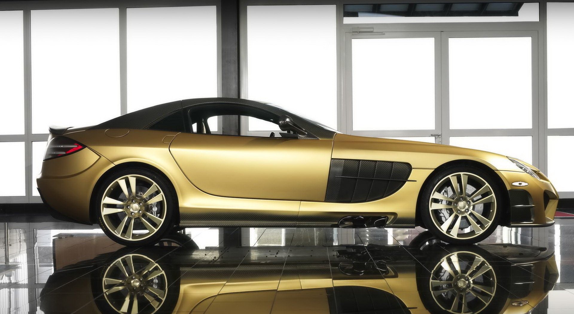 mansory mercedes-benz mclaren slr renovatio excelencia dorada potencia bajo el capó arte aerodinámico auto perfil mercedes oro estilo diseño lujo automóviles automóviles vehículos vehículos