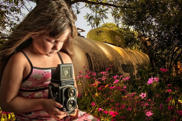 Una foto misteriosa. Chica fotógrafo