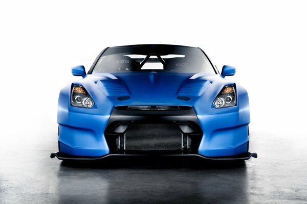 Vale la pena un hermoso coche azul