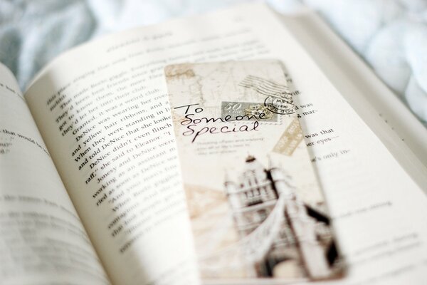 Una Postal olvidada en un libro de su bisabuelo