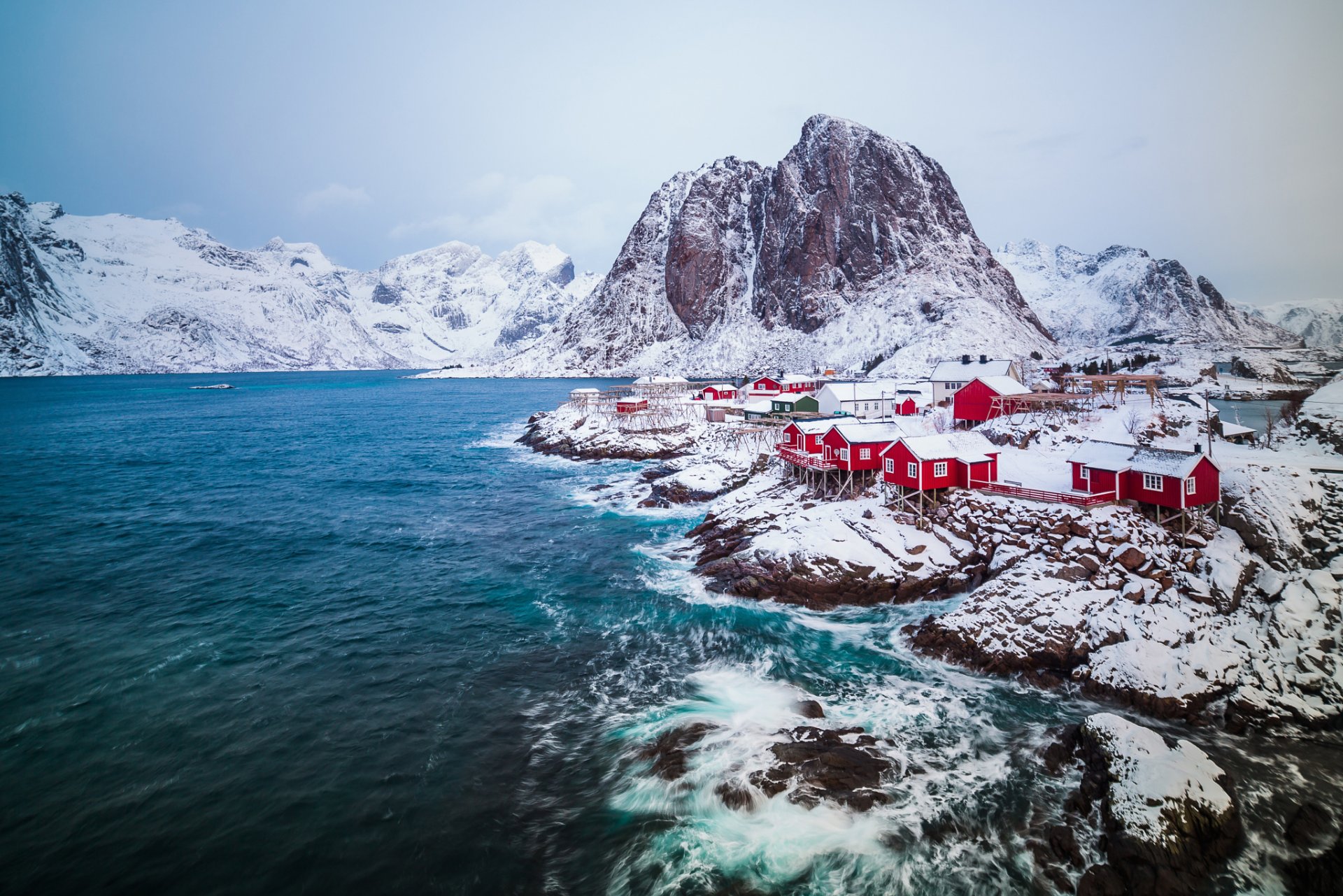 noruega islas lofoten mar de noruega archipiélago comuna de moskenes fülke nurland asentamiento ciudad invierno febrero nieve