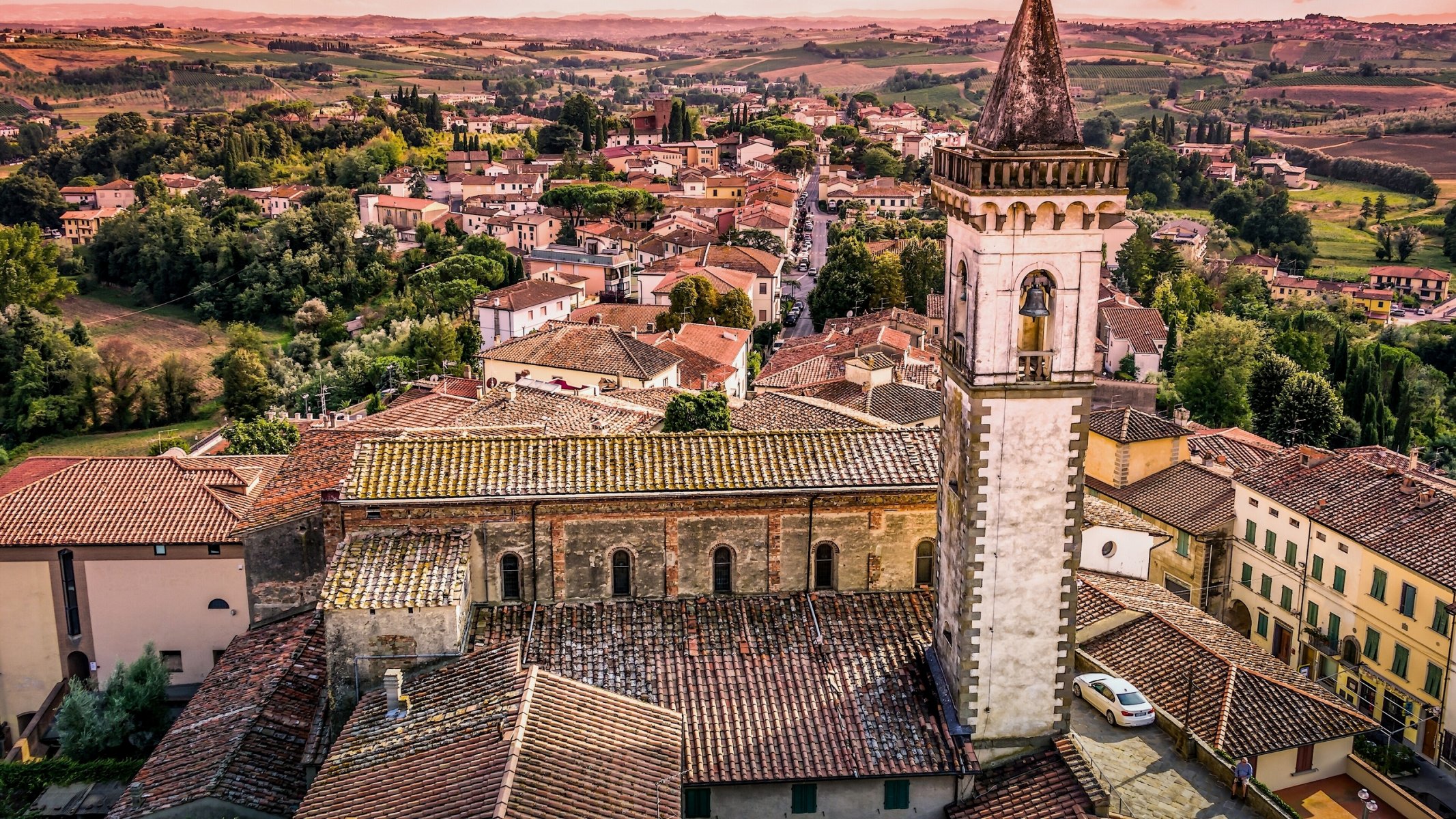 vinci toscana italia iglesia de santa croce iglesia de santa croce edificios techos panorama