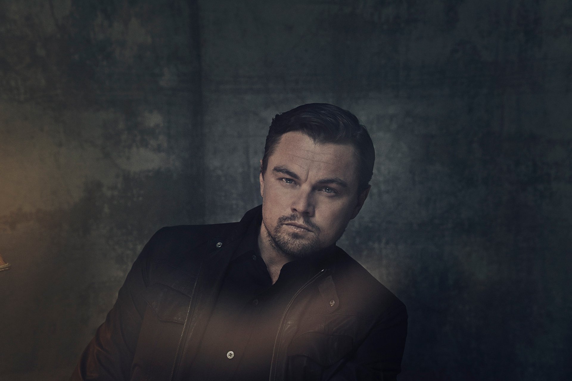 leonardo dicaprio leonardo dicaprio actor sesión de fotos para la película el gran gatsby 2013 fotógrafo kurt iswarienko