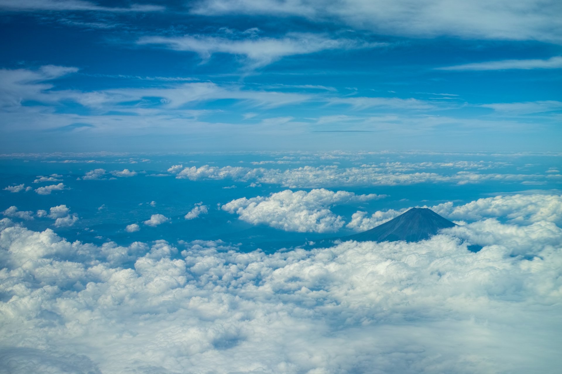 cielo nubes monte fuji okinawa horizonte